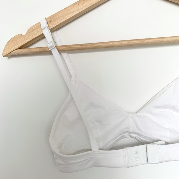 EVERLANE + ORGANIC BASICS BRALETTE BUNDLE (3 BRAS FOR $60) - Picture 11 of 14